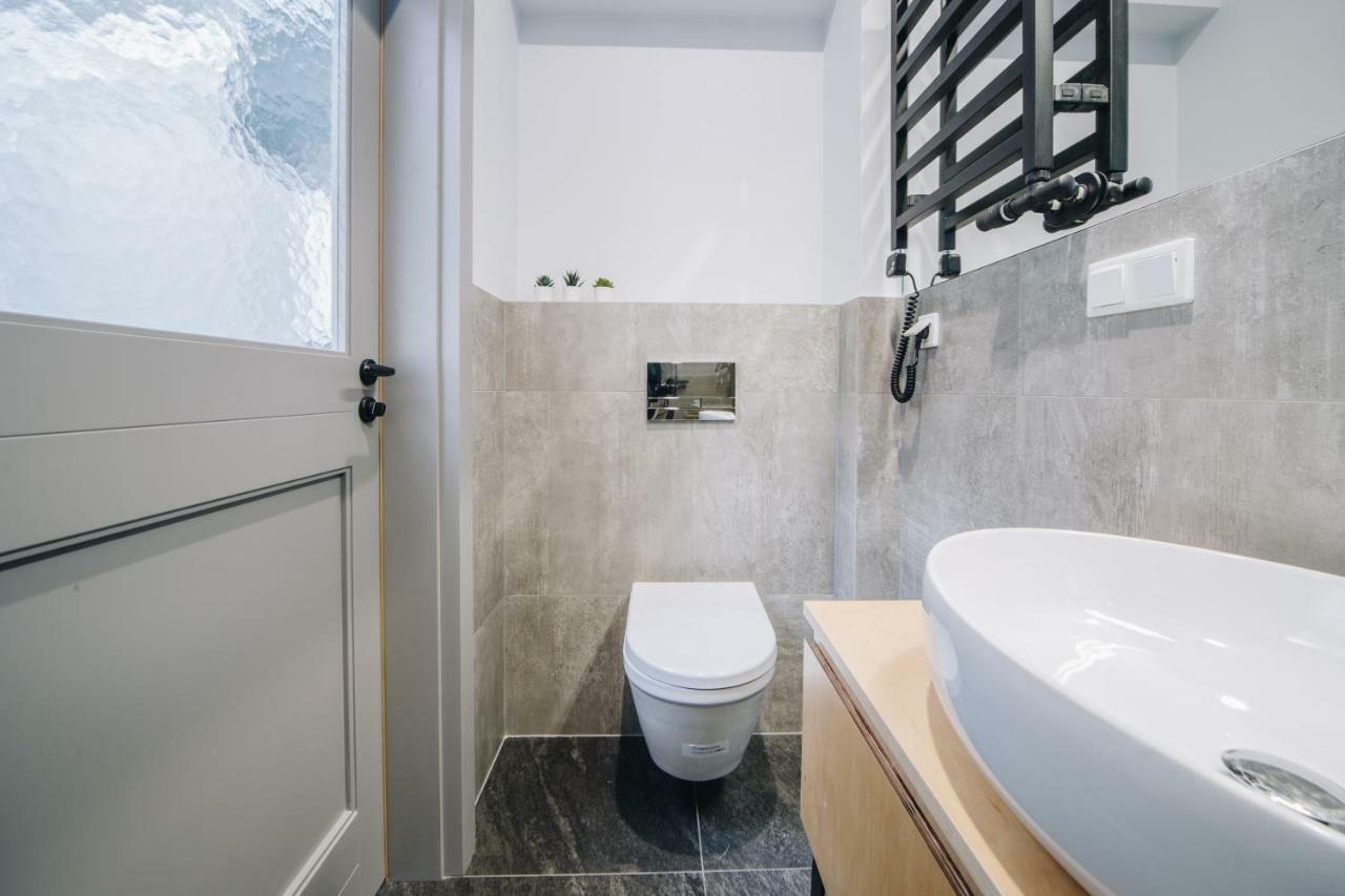 Forest Nook Main Square Loft Краков Экстерьер фото